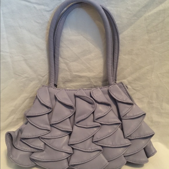 Purple Ruffle Purse - Picture 1 of 2